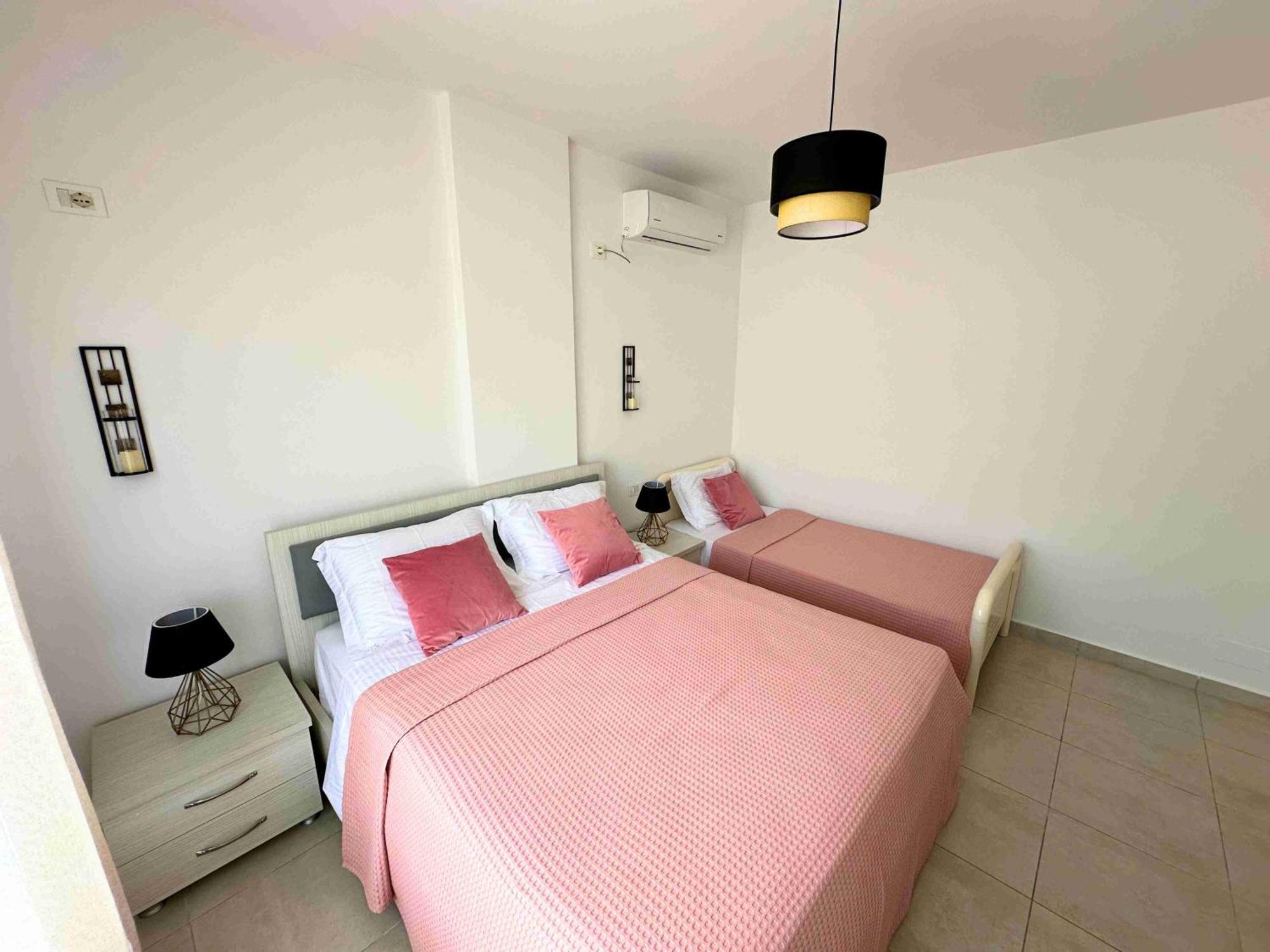Tropicana Apartments Dhermi Exterior photo