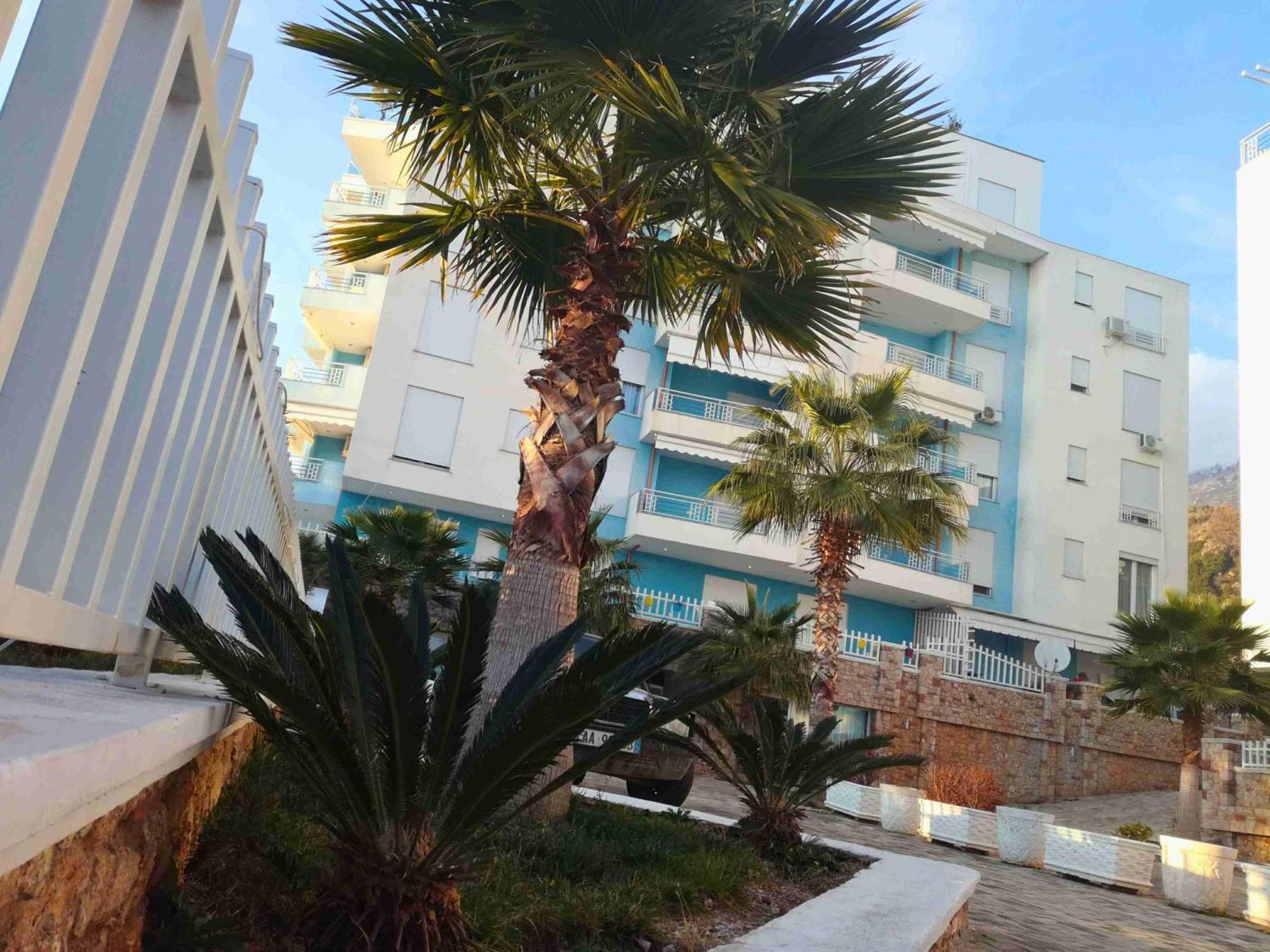 Tropicana Apartments Dhermi Exterior photo