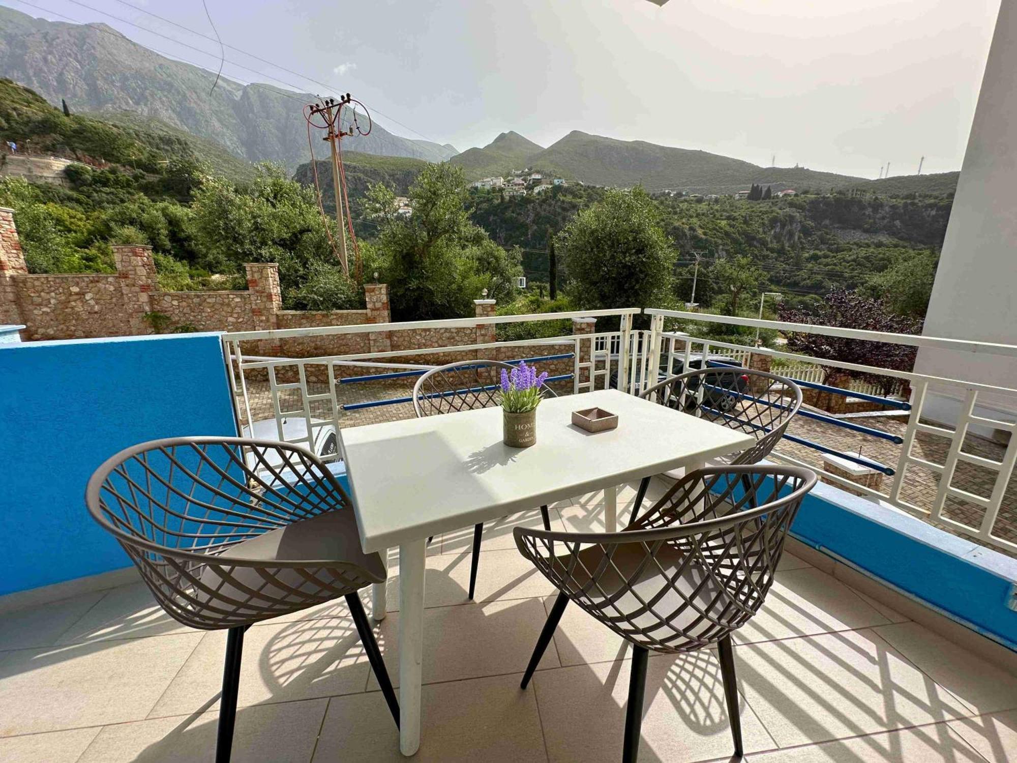 Tropicana Apartments Dhermi Exterior photo
